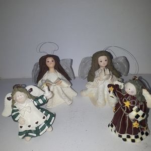 E91: : 4 PCS CHRISTMAS DECOR